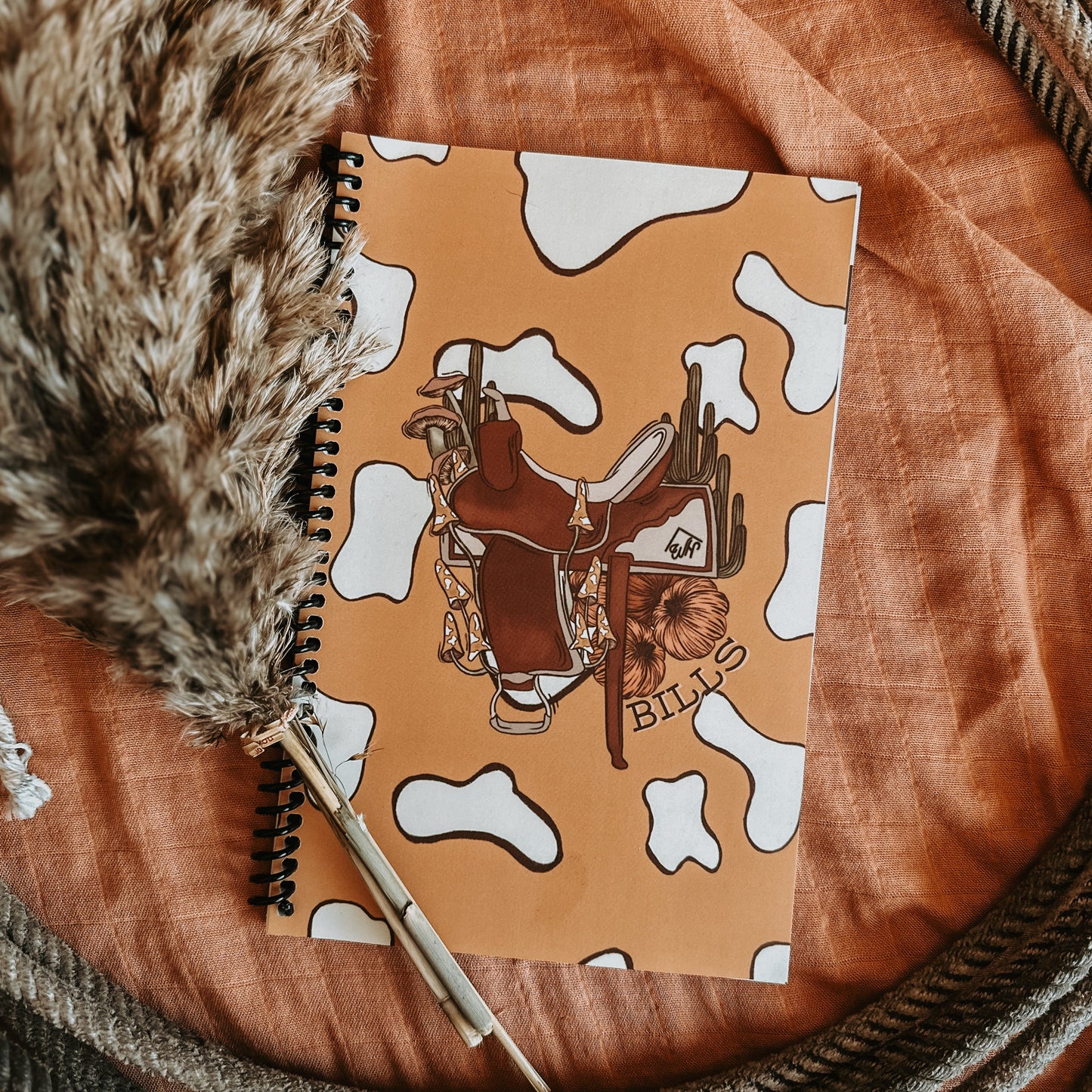 Trippy Saddle - Bill Tracker