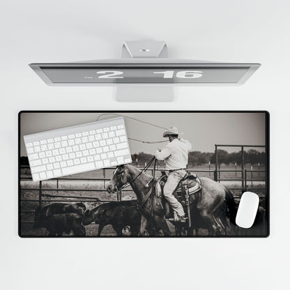 2 Feet Time Desk Mat