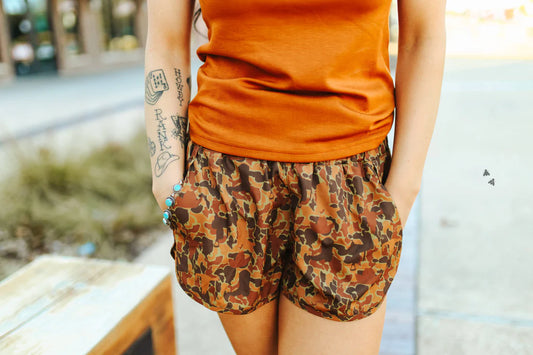 RODEO RUNNER SHORTS *COWBOY CAMO