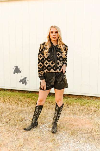 DESERT STITCH TOP