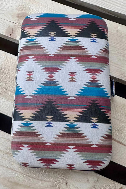 READY OR NOT MANICURE SET