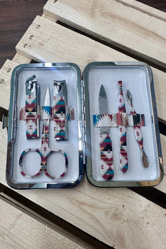 READY OR NOT MANICURE SET